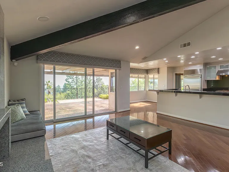 1212 Arno Dr — Photo 23