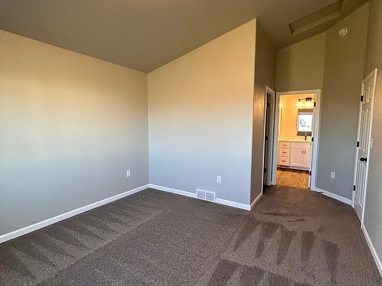 236 Divide Dr — Photo 20