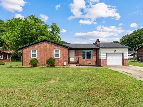 6 Gloucester Ct, Barboursville, WV 25504