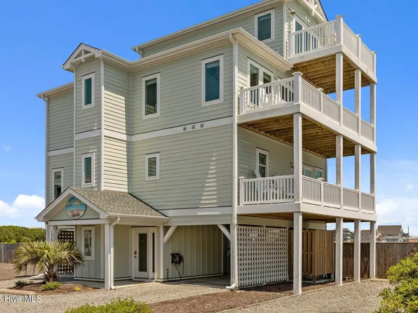 130 N Permuda Wynd Drive, North Topsail Beach, NC 28460