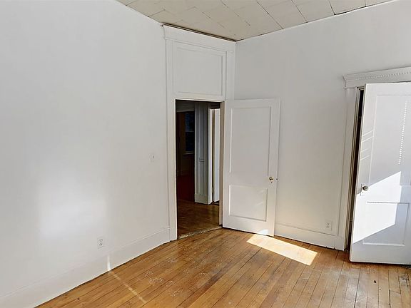 16B134E6-D0E8-40F8-934F-4D726B43568A