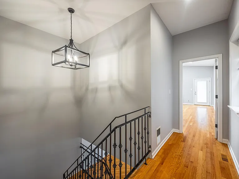 1333 W Walton St #2 — Photo 20