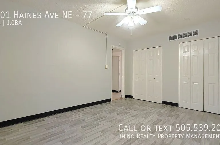 Home @ Uptown — Photo 6