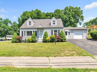 800 Wilbraham Rd, Springfield, MA 01109