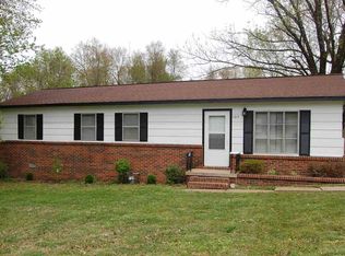 107 Forsythia Dr, Paducah, KY 42003