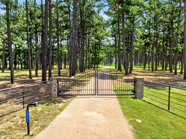 1201 Robbins Rd, Athens, TX 75751