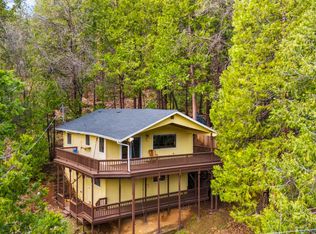 22440 N Tuolumne Rd, Twain Harte, CA 95383