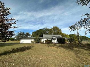 3926 Highway 231, Laceys Spring, AL 35754