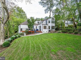 3815 30th Rd N, Arlington, VA 22207