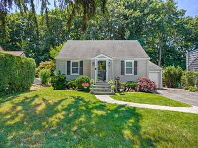 22 Ambler Drive, Norwalk, CT, 06851