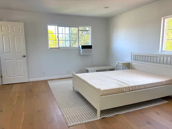 210 Belmont Ave #A, Redwood City, CA 94061