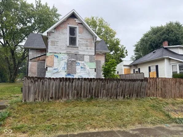 2328 Fletcher St, Anderson, IN 46016