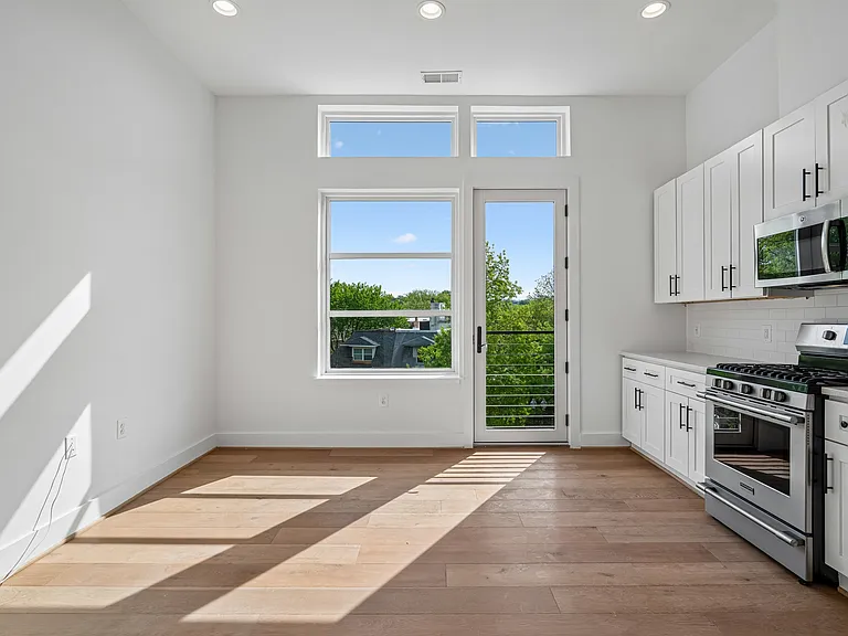 10-Living Room_05192026