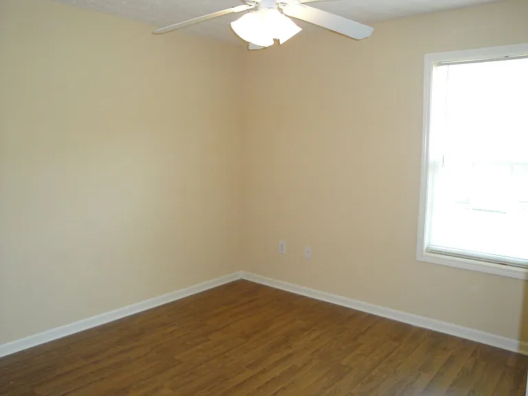 8028 Utica St #8028 — Photo 12