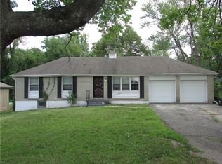 8605 Sni A Bar Rd, Kansas City, MO 64129