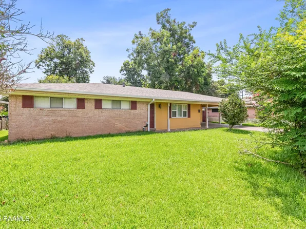 107 Mosser Dr, Lafayette, LA 70508