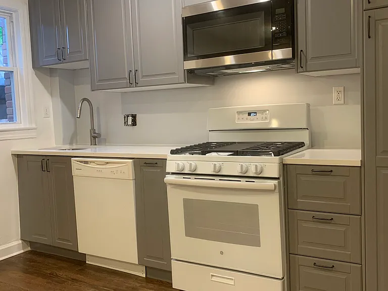 3446 Brown St NW — Photo 29