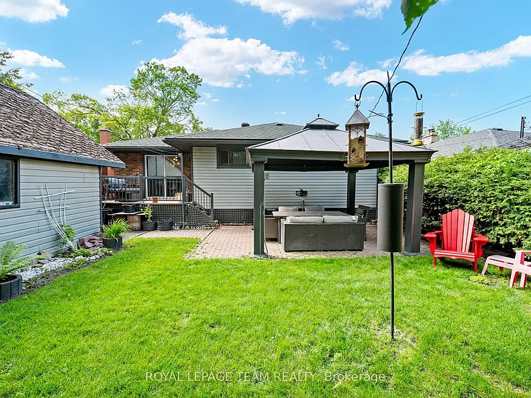 879 Pleasant Park Rd — Photo 36
