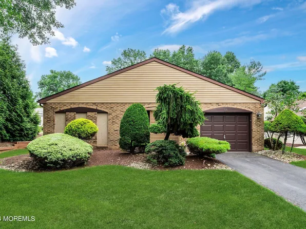 94 Clubhouse Lane, Marlboro, NJ 07746