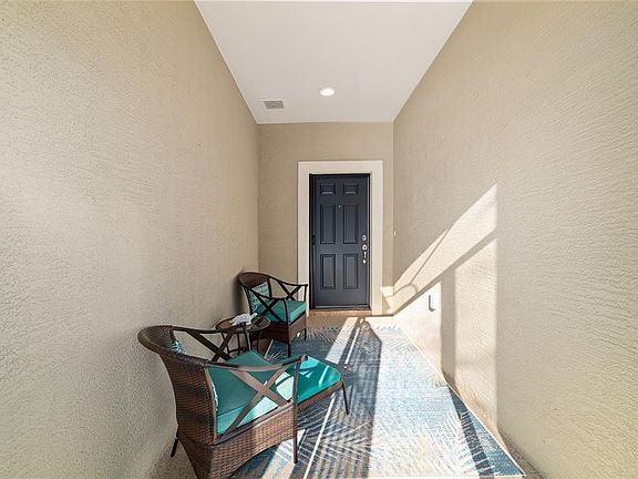 4th image of 9395 SW 70th Loop