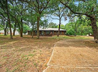 123 N Park Dr, Mead, OK 73449