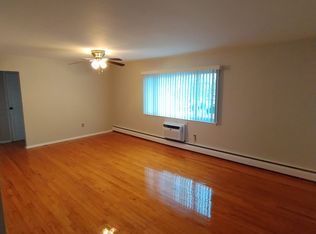 3 Myrtle Ave, Eatontown, NJ 07724