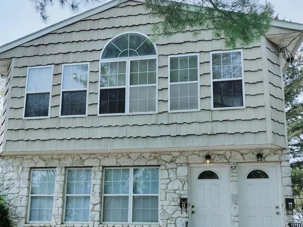 57 Dunwood Rd, Port Washington, NY