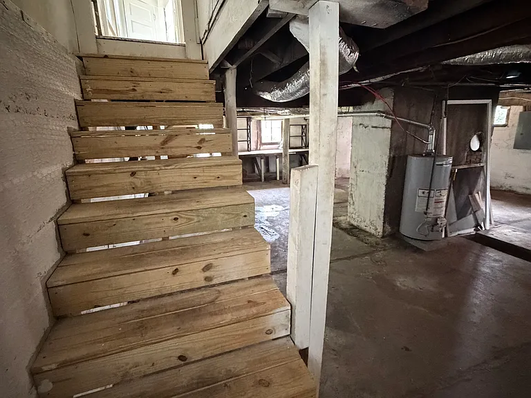 346 Wilderness Rd — Photo 51