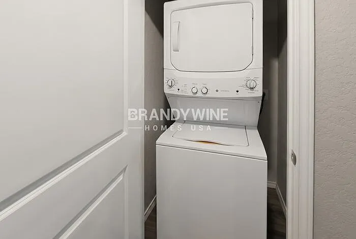 7107 Winding Shelf — Photo 20