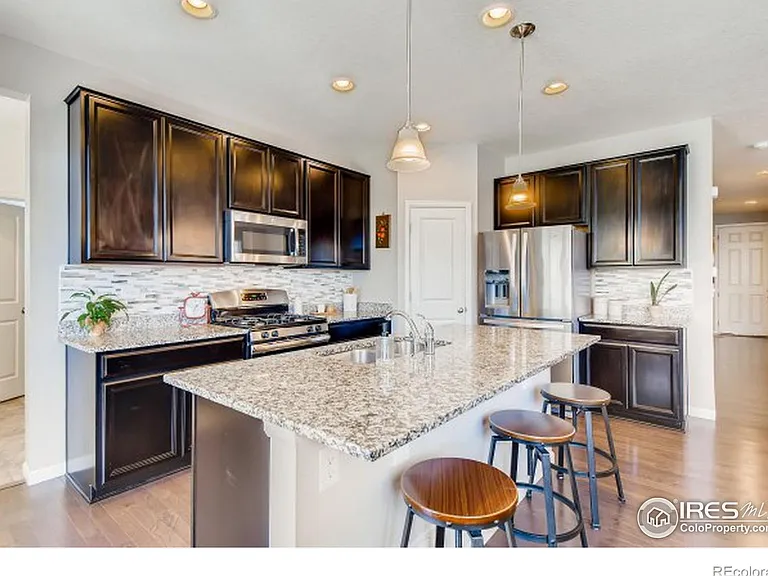614 W 170th Pl — Photo 9