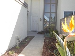 5564 E Vista Del Rio, Anaheim, CA 92807