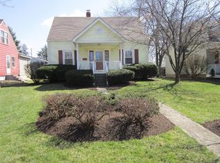 522 Deerfield Rd, Lebanon, OH 45036