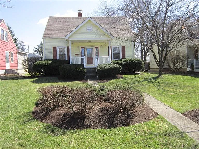 522 Deerfield Rd photo 1
