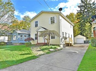 157 Maple Dr, Youngstown, OH 44512