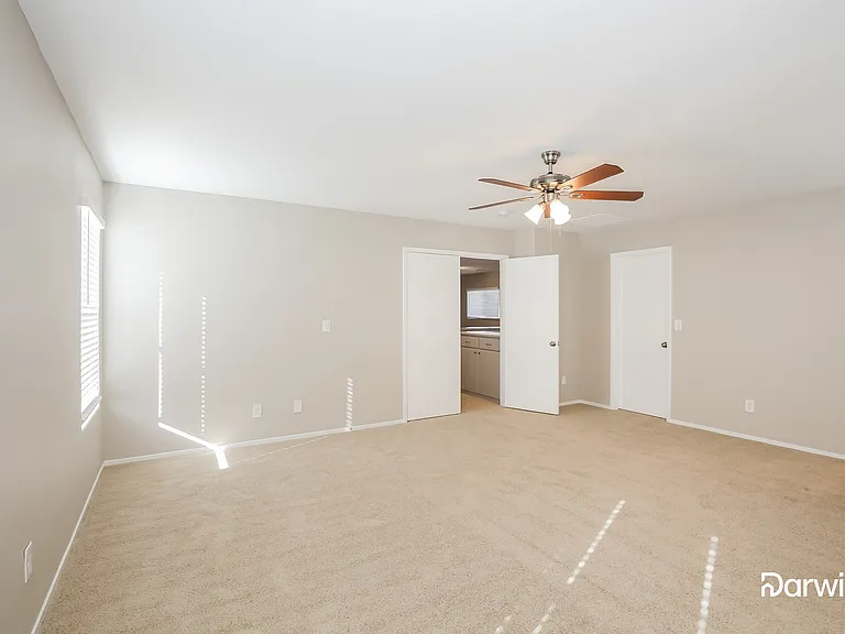 4137 Coburn St — Photo 7