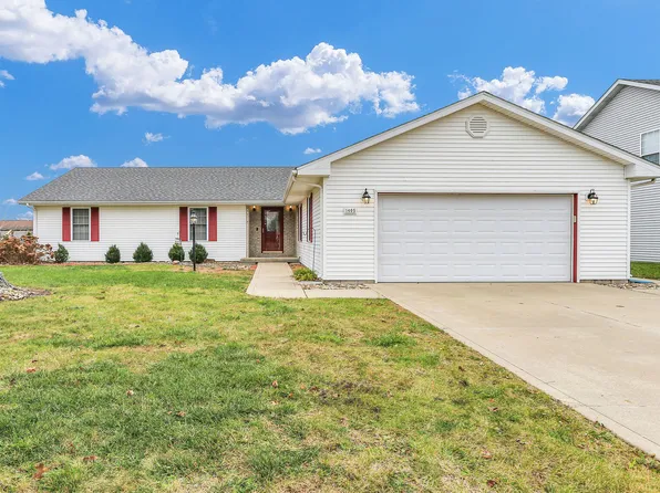 1405 Park Ave, Saint Joseph, IL 61873