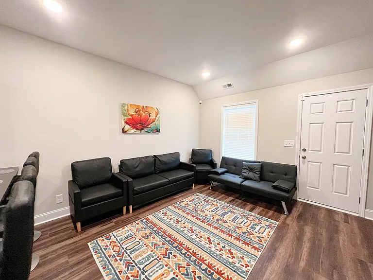216 Drayton Dr #C — Photo 9