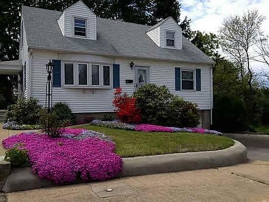 1st image of 21 Moorland Ave
