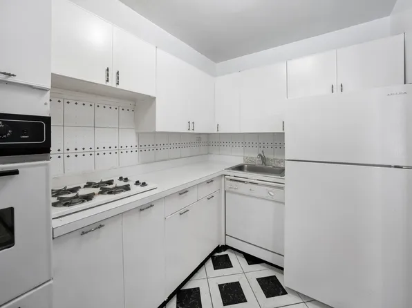 85 Livingston Street image 8 of 8