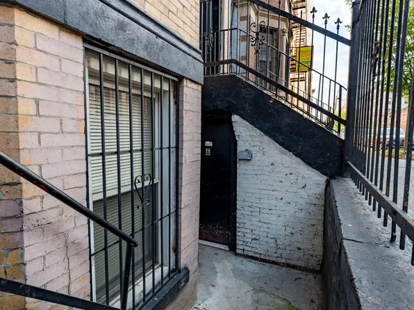 2023 Hughes Avenue image 22 of 63