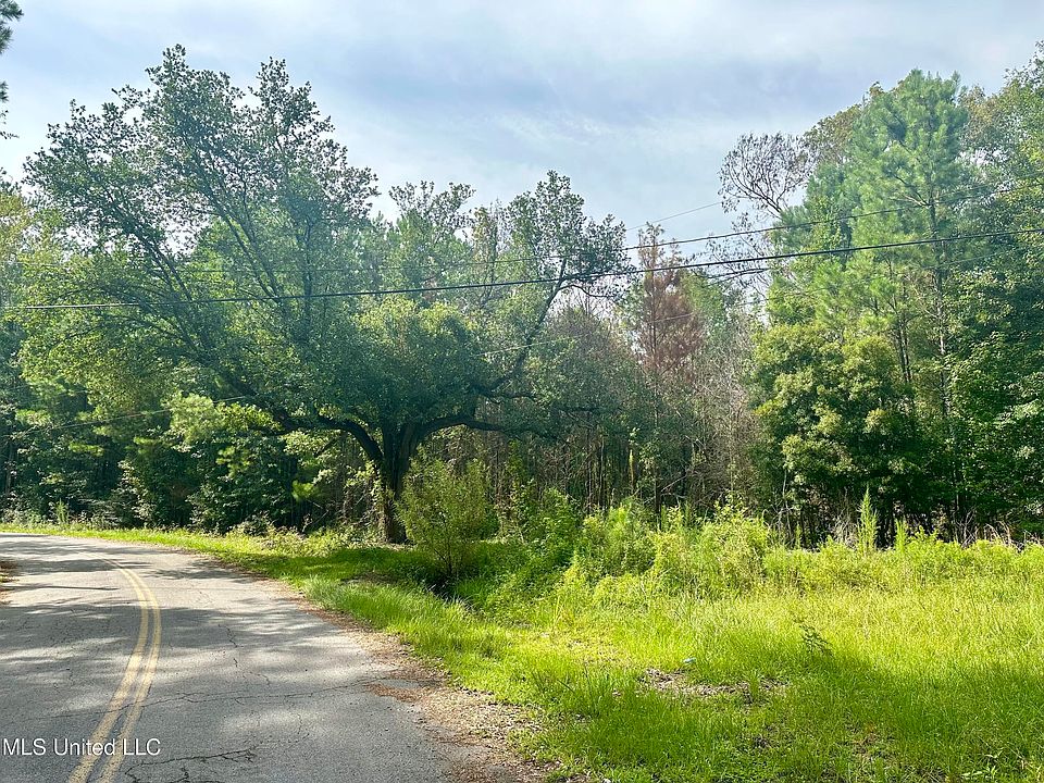 2nd image of Mitchell Chapel Rd