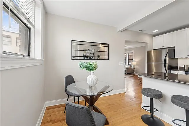 1153 W Grace St #3S — Photo 7