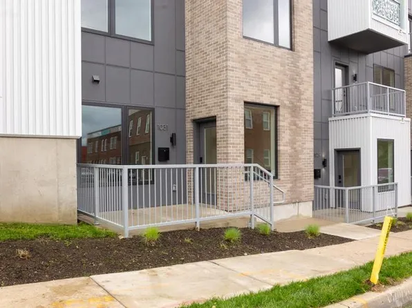 1031 Pacific St, Kansas City, MO 64106