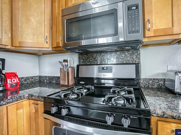 5th image of 468 Arleta Ave