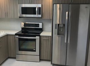 6450 NW 2nd St, Miami, FL 33126