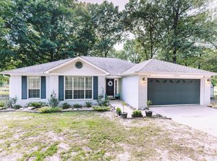 21714 Jeff Rd, Hensley, AR 72065