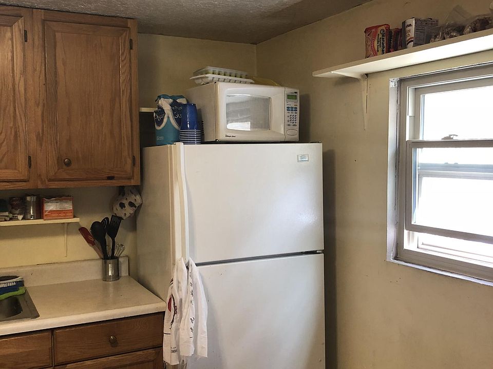 Kitchen with nice light