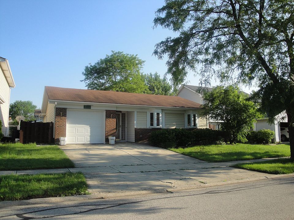 1st image of 2373 Vista Dr
