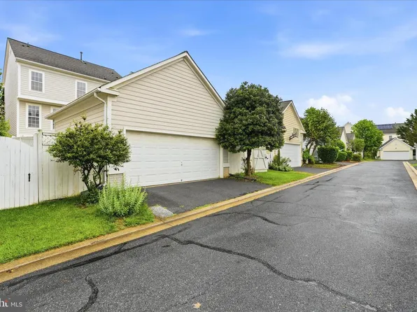 9009 Bealls Farm Rd, Frederick, MD 21704