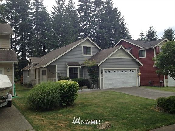 2nd image of 3736 Lovell Street